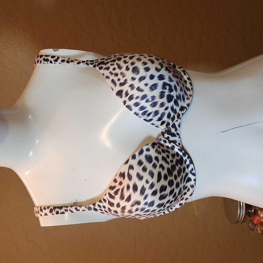 Victorias Secret Animal Print Lined Underwire Bra (0701)